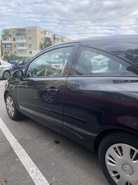 Vand Opel Corsa D coupe