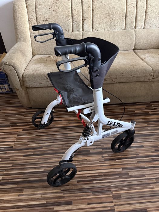 Cadru rulant din aluminiu cu suspensie batrani dizabilitati (ca nou)