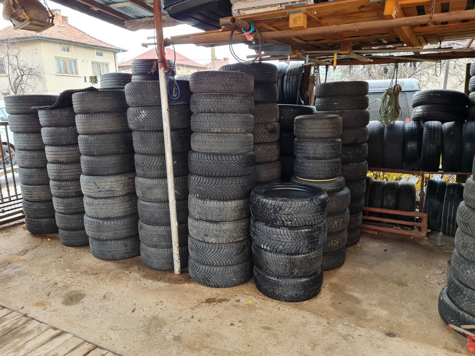 Зимни всесезонни гуми 245 45 18