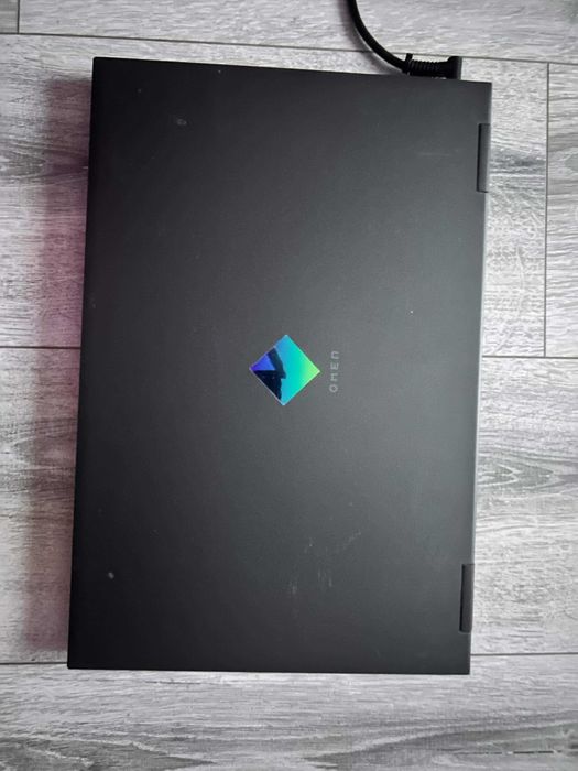 Геймърски Лаптоп HP OMEN 15