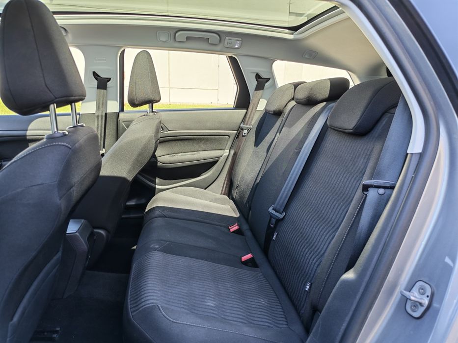 Peugeot 308 2015 Panoramic Navi 6 Trepte Stare Perfecta
