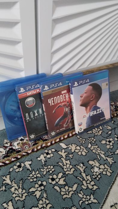 Плэстейшн 4 про 4 джостик