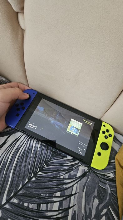 Nintendo Switch v1