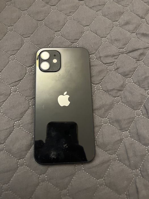 Iphone 12 64GB памет