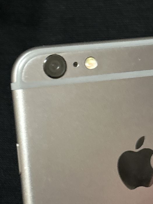 Продам айфон 6+ 64 гб