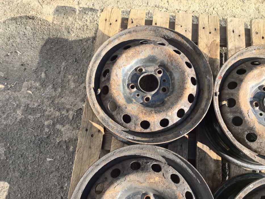 15 цола 5 х 114,3 мм Хюндай / КИЯ / Мазда / Митсубиши - 6 Инча / ЕТ 48