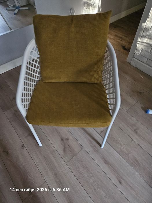 Продам стулья в комплекте 4шт