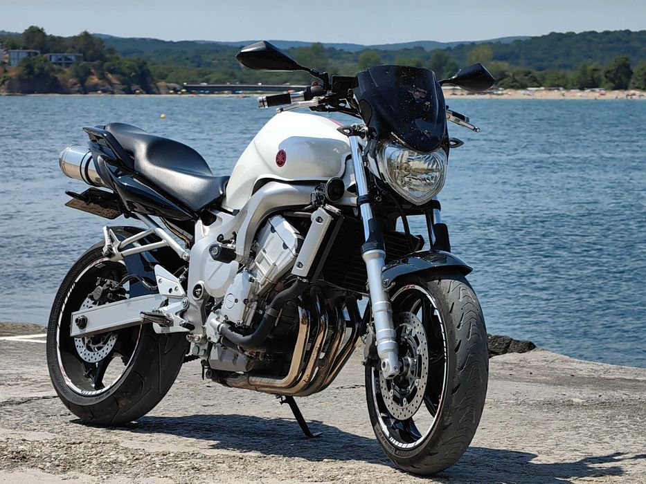 Yamaha FZ6 S2 600
