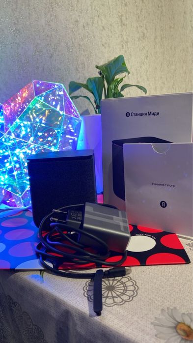 Яндекс Станция Алиса Миди