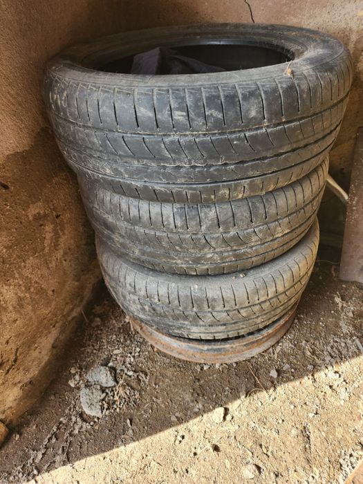 Продам шины в хорошем состояний