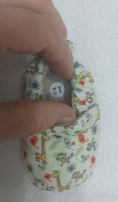 Детски светещи сандалки No 25, пантофки No 24,клинче за 6+