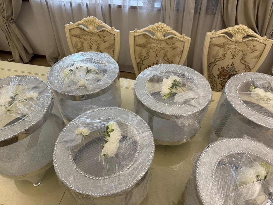 Современный корзины с крышкой для құдалық