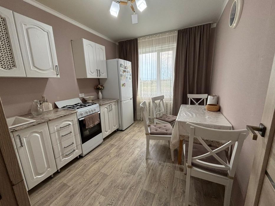 Продам 2 комнатную квартиру