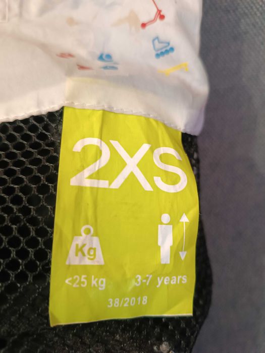 Детска раница + наколенки за колело/тротинетка