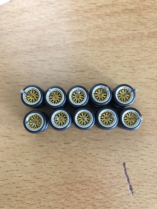 Roți 1/64 pentru machete