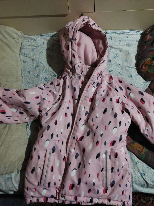 Продам костюм зима на девочку