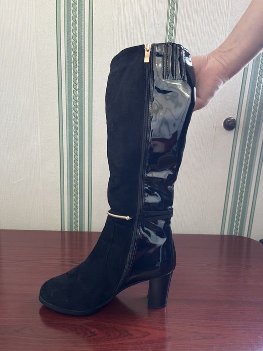 Женские сапоги