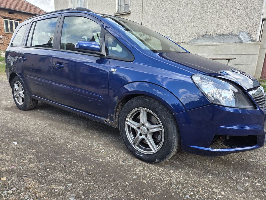 Продавам Opel Zafira  7 местен 2006 година