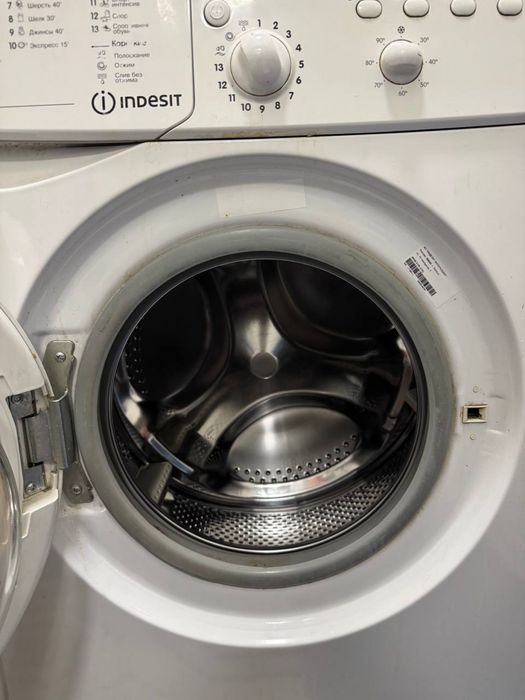 Стиральная машина Indesit