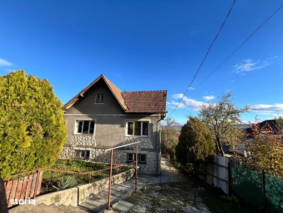 Casa individuala, teren 626mp, zona str. Breaza - Dambul Rotund