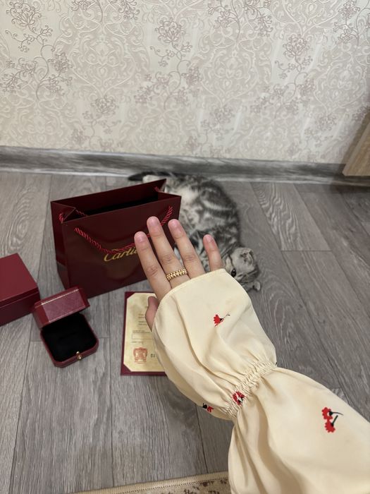 С сертификатом Cartier