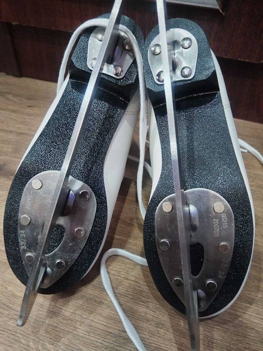 Кънки за лед 33/34