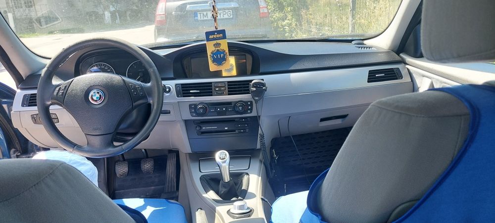 BMW E90 320d 163cp