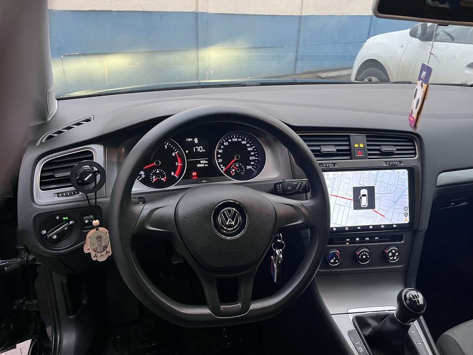 VOLKSWAGEN Golf 2013 — imagine 3