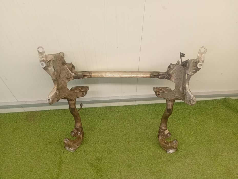 Jug/cadru motor Audi A5 2.0tdi CAHA/CAH