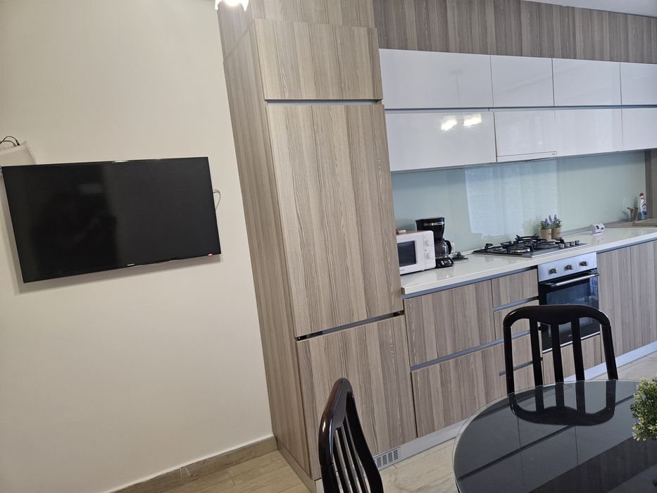Inchiriez apartament.2 camere