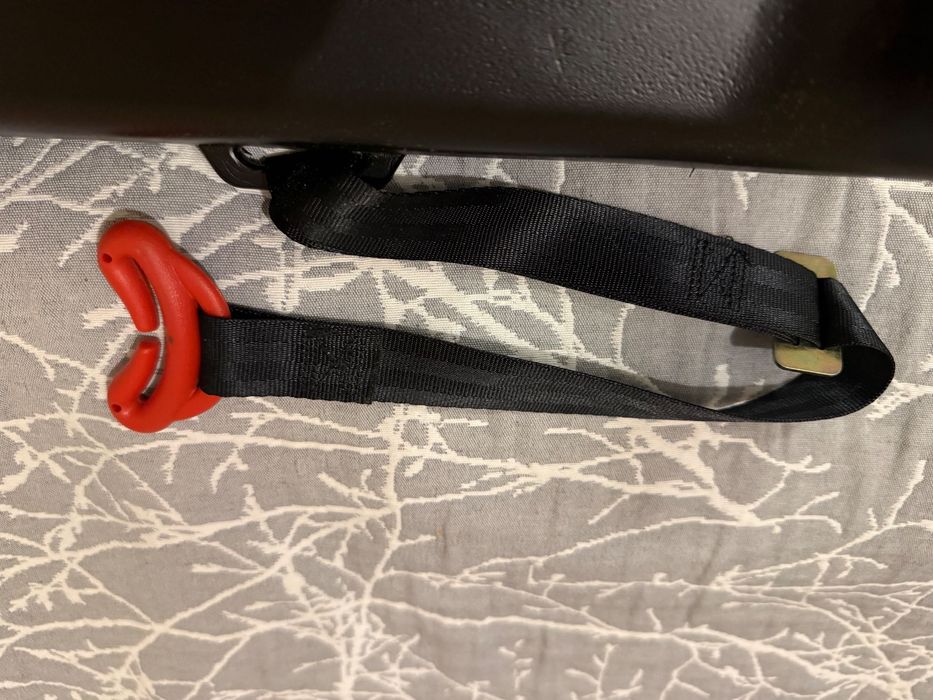 Седалка с Isofix Chipolino