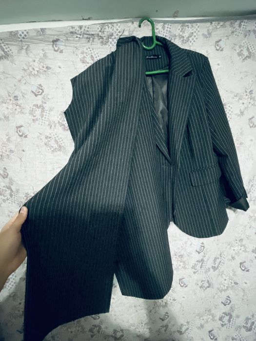 Тез арада көйлектер сатылады 5000