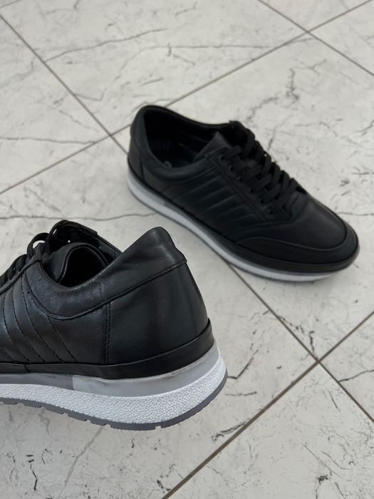 Кроссовки Турция рр43