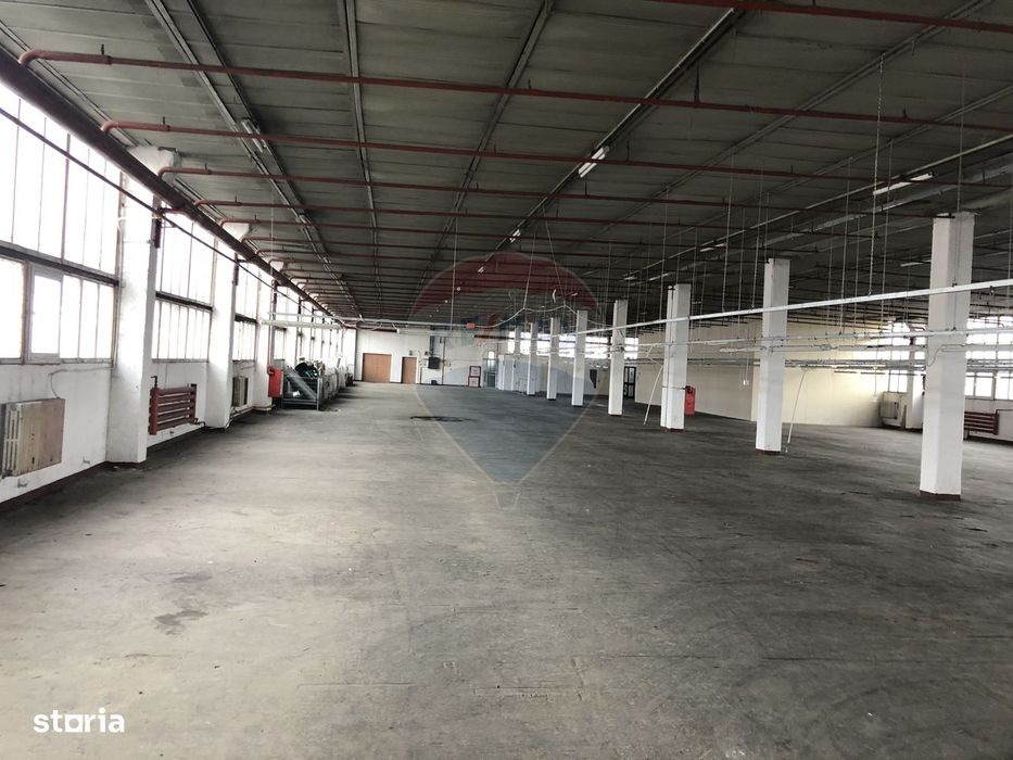 Spațiu industrial de inchiriat,  1650 mp, zona aeroportului, la etaj