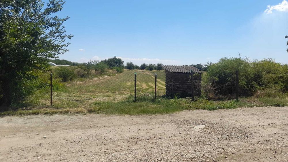 Vand teren intravilan