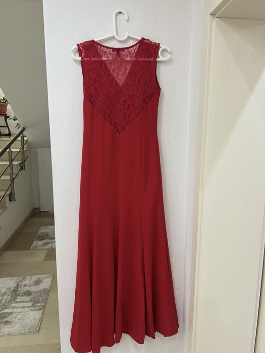 Официална рокля с дантела