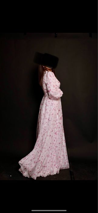 Платье под Нур шах