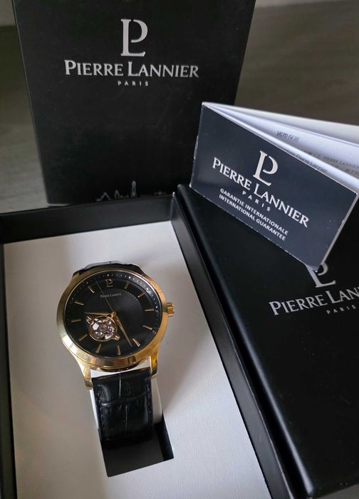 Часовник Pierre Lannier 336B033