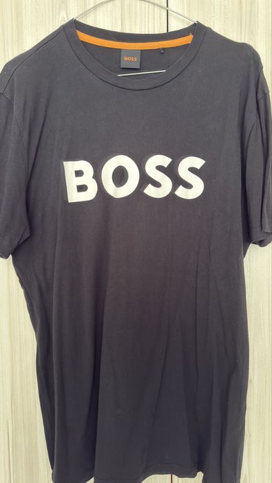 Тениски - различни видове EA7 / BOSS