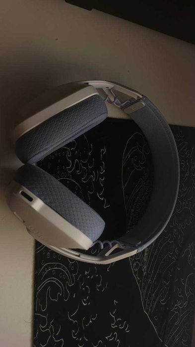 Logitech g435 Lightspeed продаю