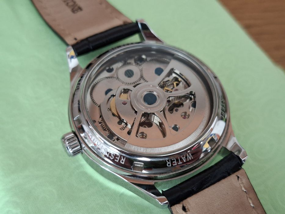 ЧИСТО НОВ ! Мъжки механичен / автоматичен часовник "Ailang"