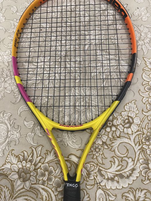 Ракетка Babolat оригинальная.