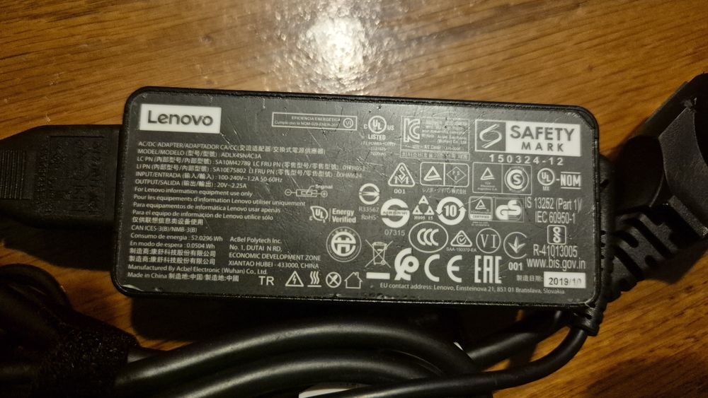 Adaptor incarcator Lenovo 20V - 2.25A 45W model ADLX45NAC3A