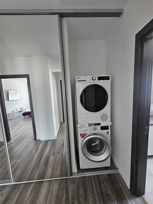PF dau in chirie apartament 2 camere + living generos Ultra Central Zalau - loc parcare subteran + lift, suprafata utila 110mp