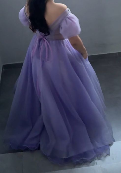 Пышное вечернее платье