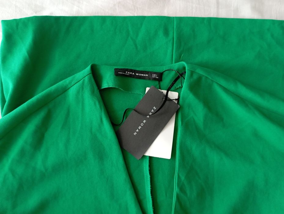 Красиви  нови рокл,и  Zara / JUST