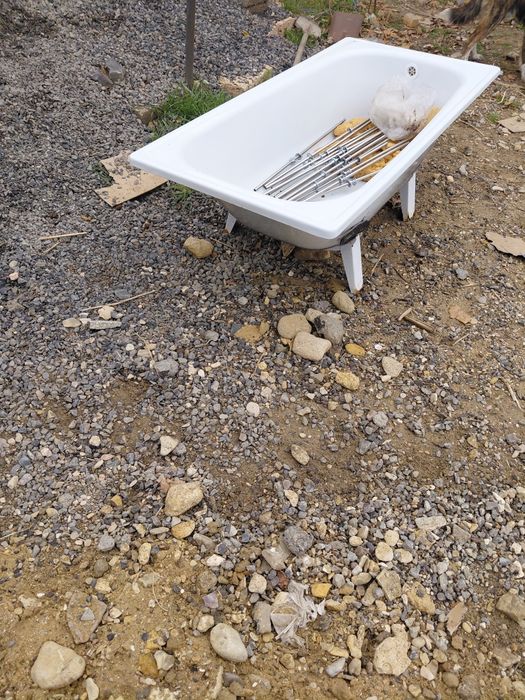 Темір жеңіл ванна .