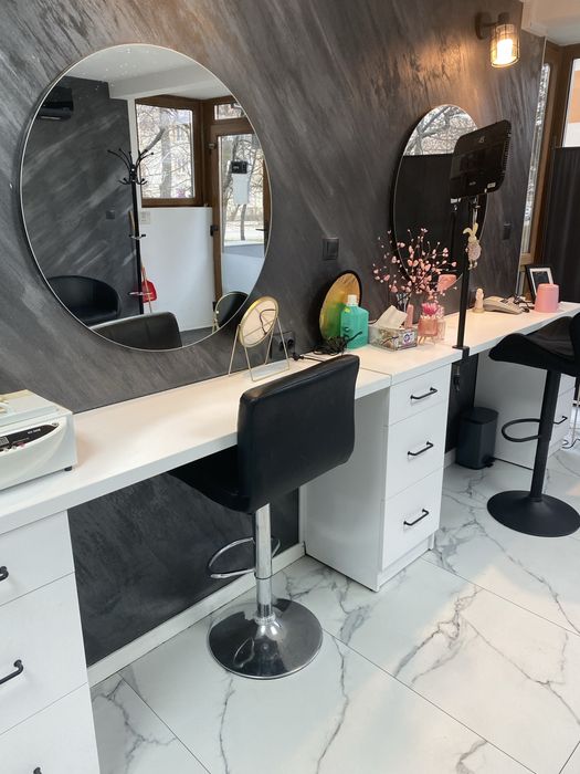 Vând spațiu comercial amenajat complet ptr salon de îmfrumuțesare