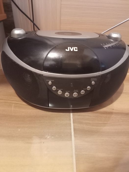 Vând radio CD, MP3 disc