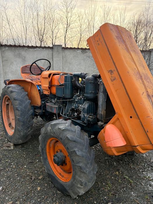 Tractor FIAT 250